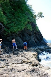 hiking in costa rica