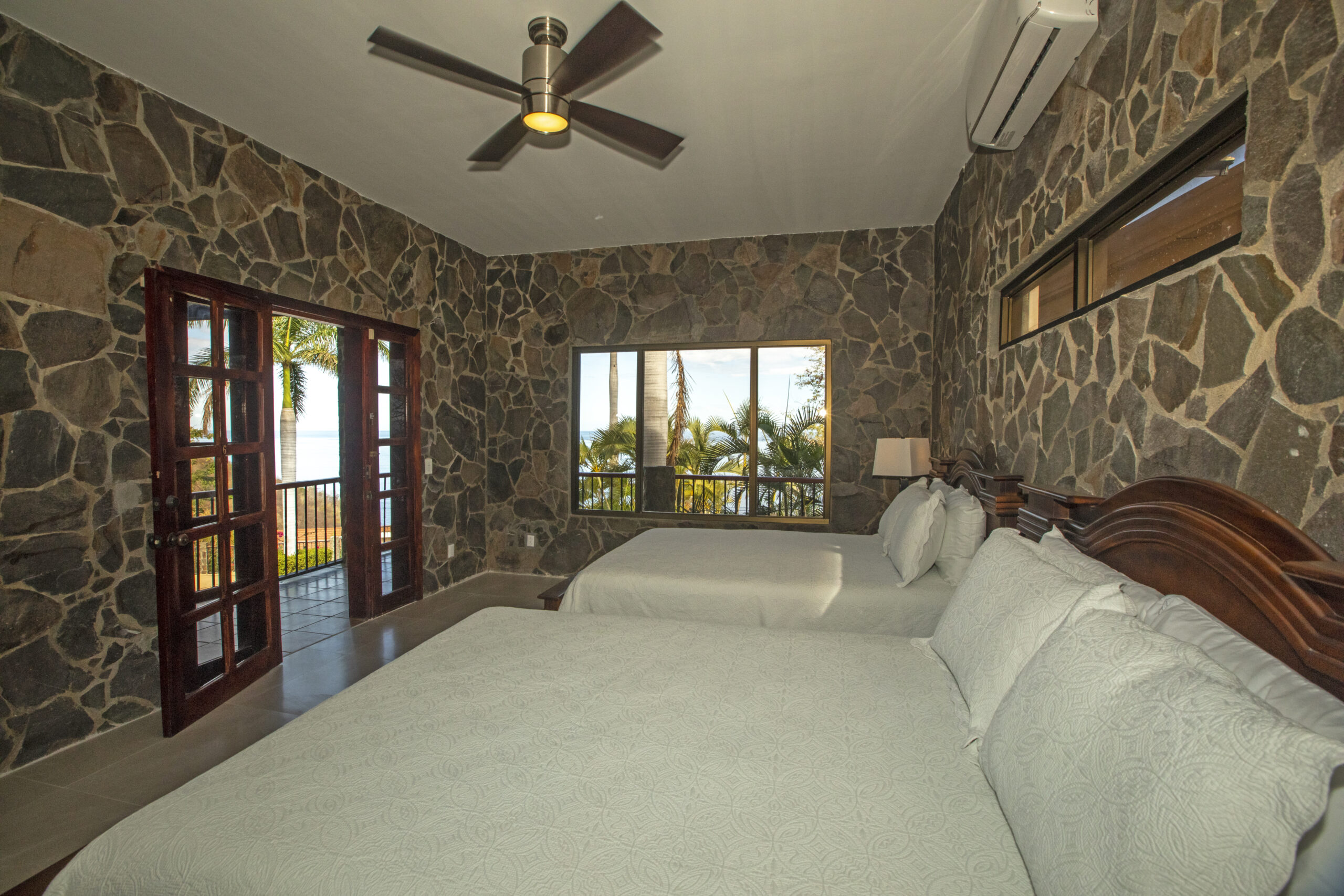 Allinclusive Vacation Rental Homes for Large Groups