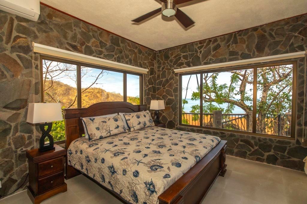 Allinclusive Vacation Rental Homes for Large Groups