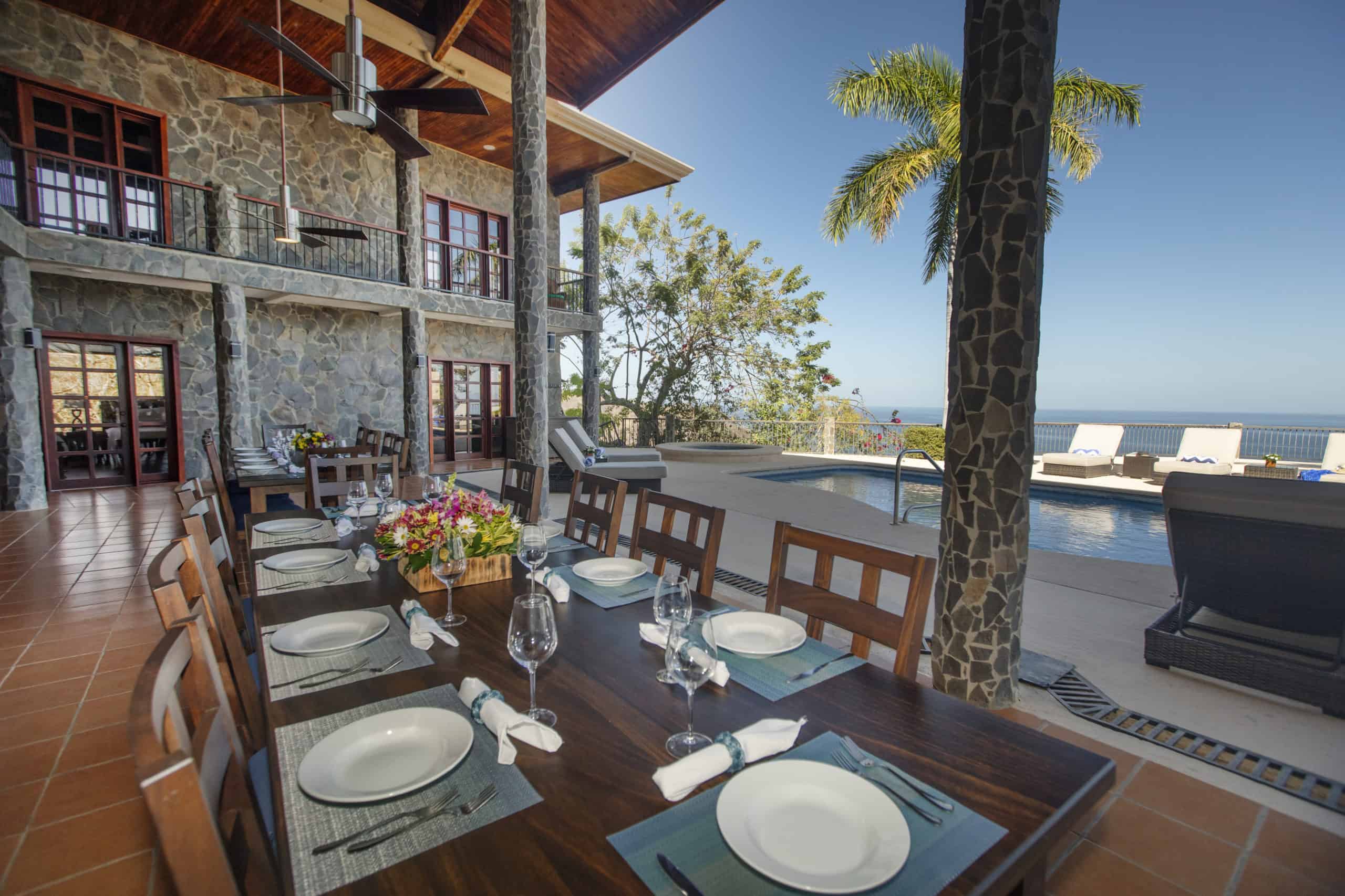 Allinclusive Vacation Rental Homes for Large Groups